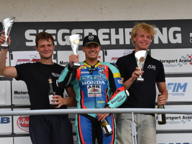 Matthew Luisman ADR Racing Yamaha Supersport actie op Motorsport Arena Oschersleben